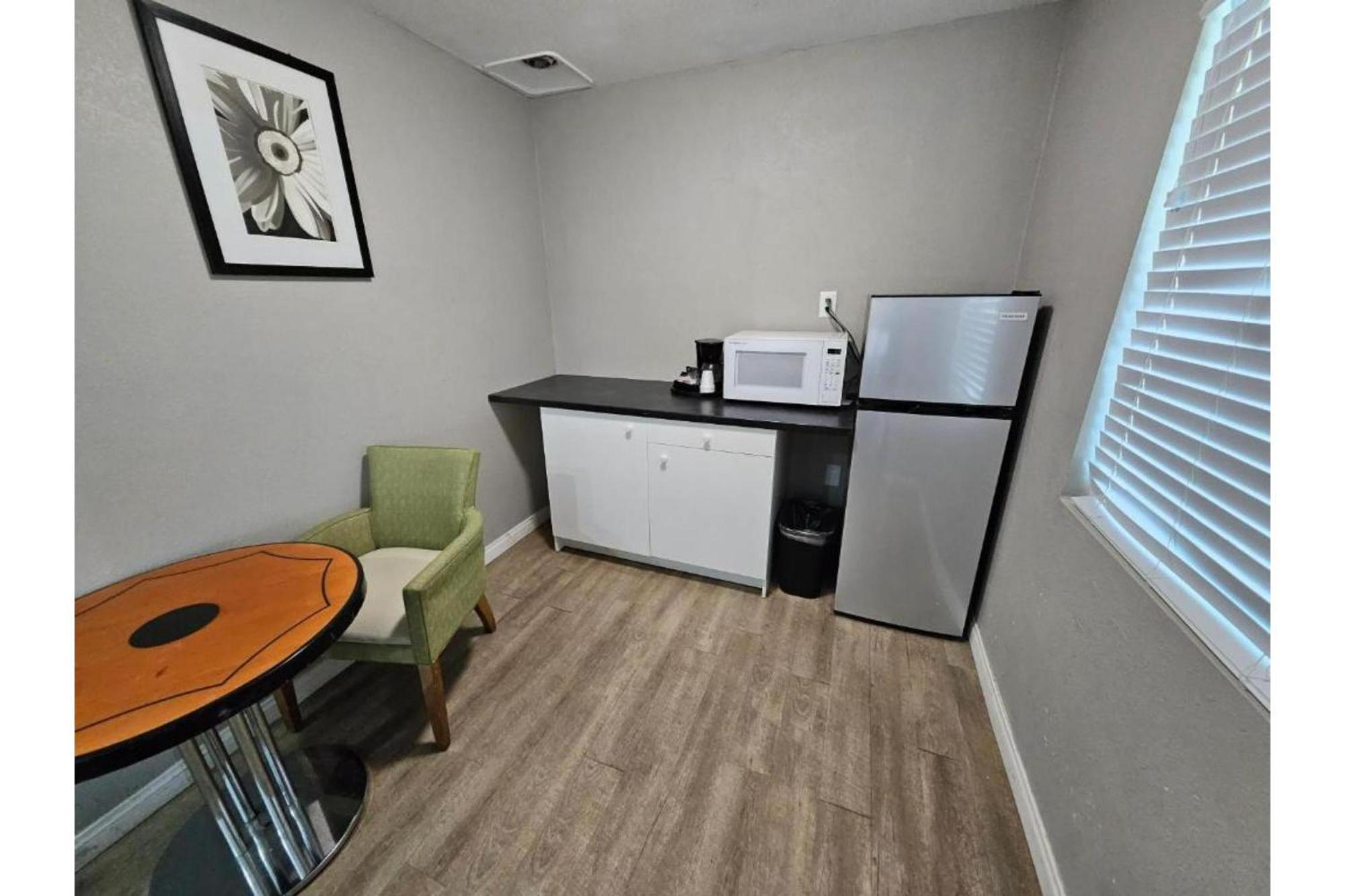 Hotel Ridgecrest An Extended Stay Studio Zewnętrze zdjęcie